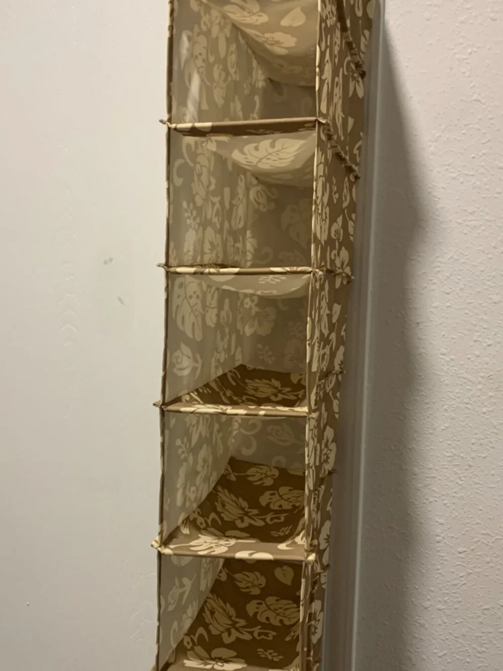 Hanging Shoe Organizer 10 Shelf Closet Storage Cubby Tan Tropical Floral 5x5x50